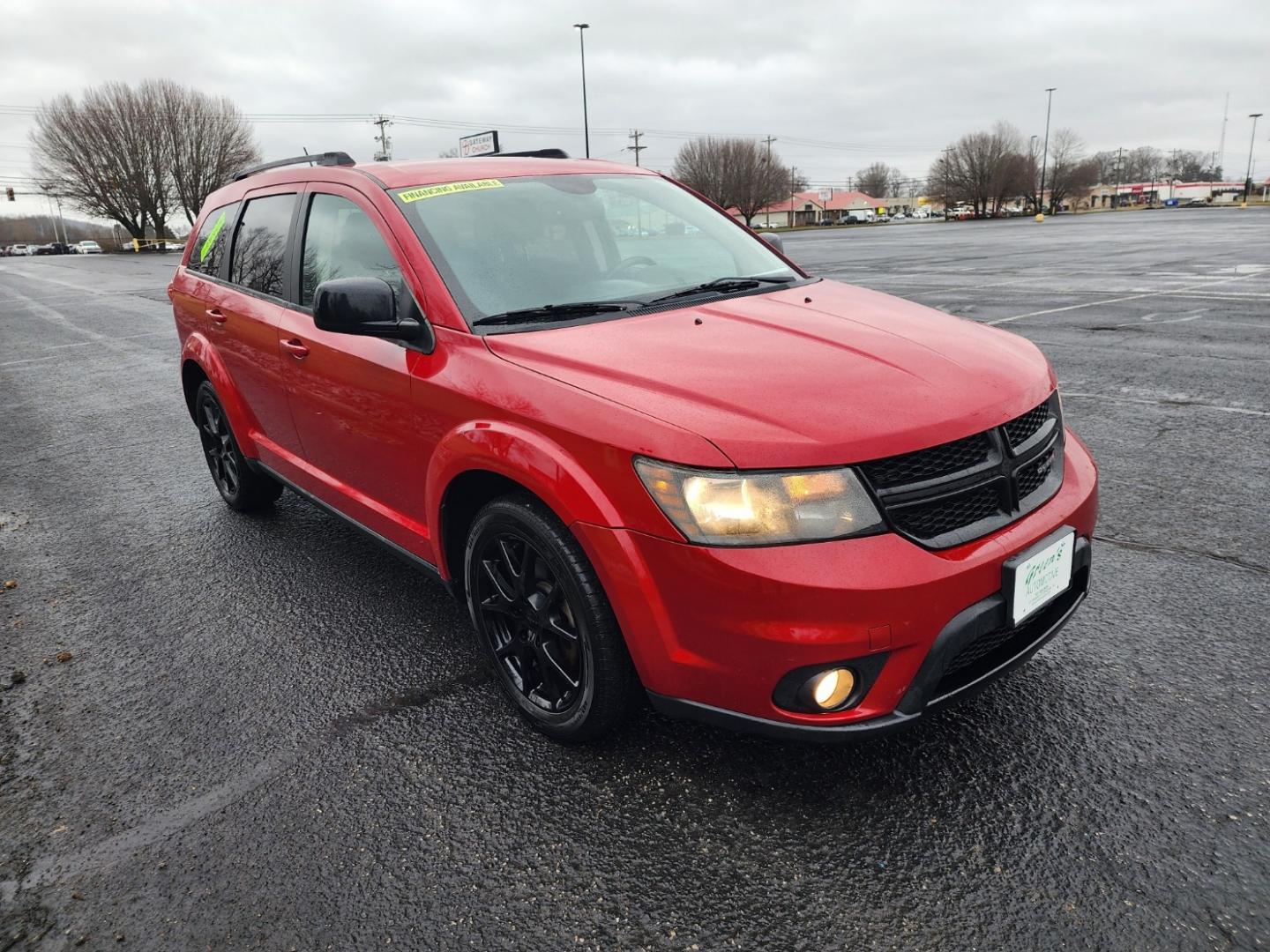2014 RED /Black Dodge Journey SXT AWD (3C4PDDBG8ET) with an 3.6L V6 DOHC 24V engine, 6-Speed Automatic transmission, located at 1221 Madison St., Shelbyville, TN, 37160, (931) 680-9439, 0.000000, 0.000000 - Photo#1